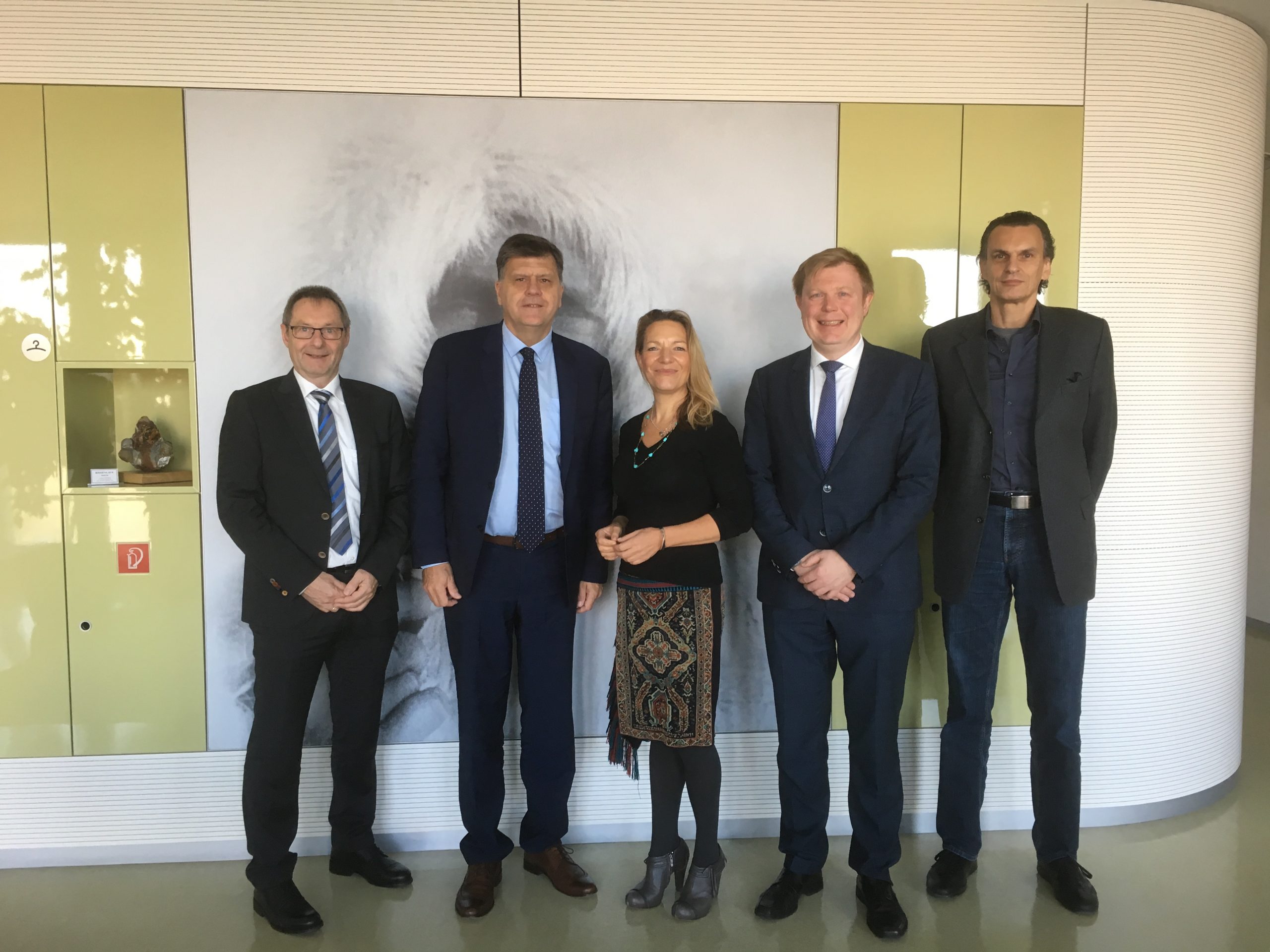 Argentinian Ambassador visits the AWI